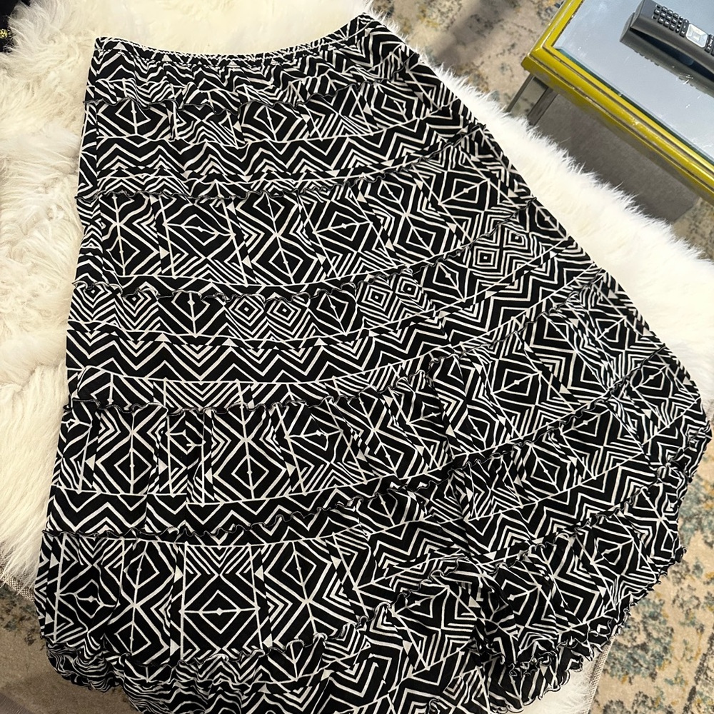 Women skirt